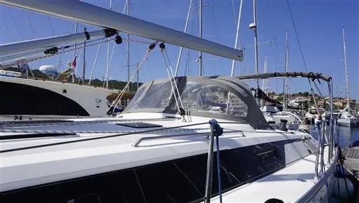 2022 Bavaria 46 cruiser style