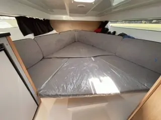 2022 Beneteau flyer 8 sundeck outboard