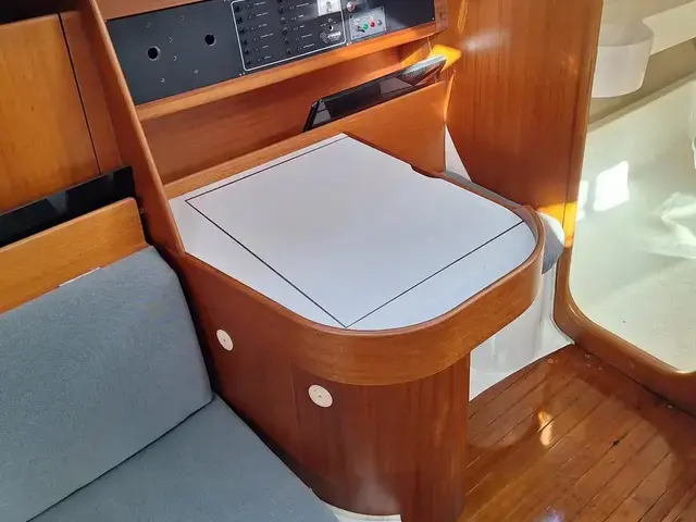 X-Yachts 302