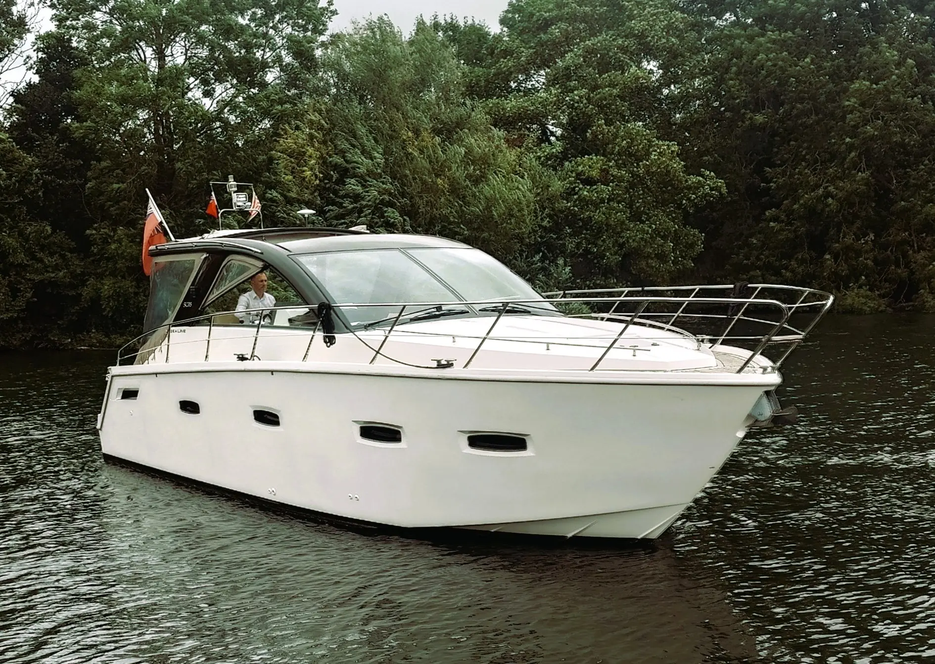 2010 Sealine sc35