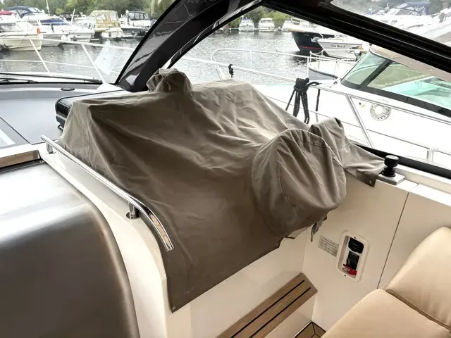 Sealine Sc 35