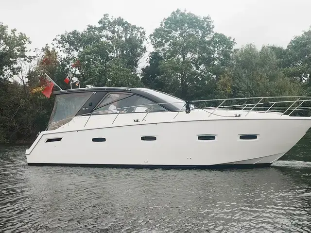 Sealine Sc 35