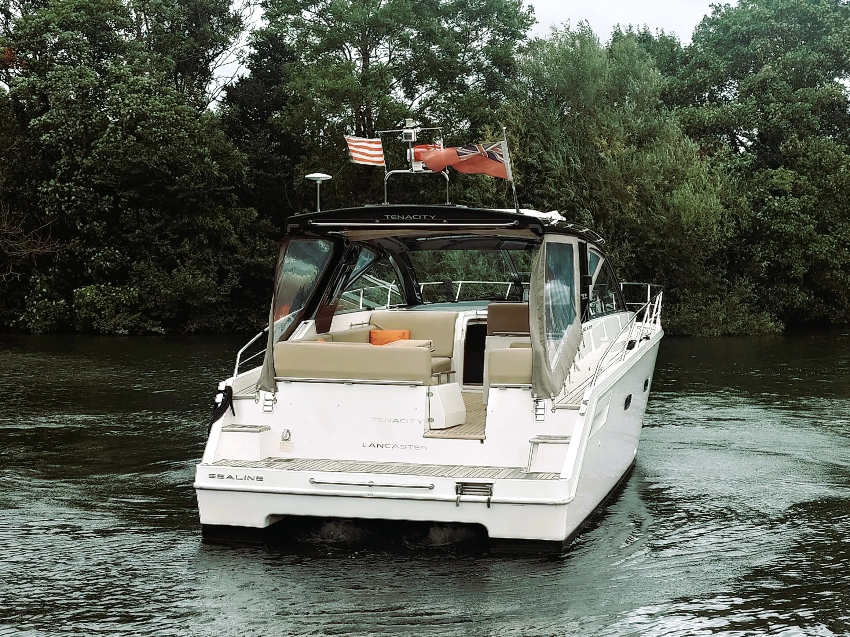 2010 Sealine sc35