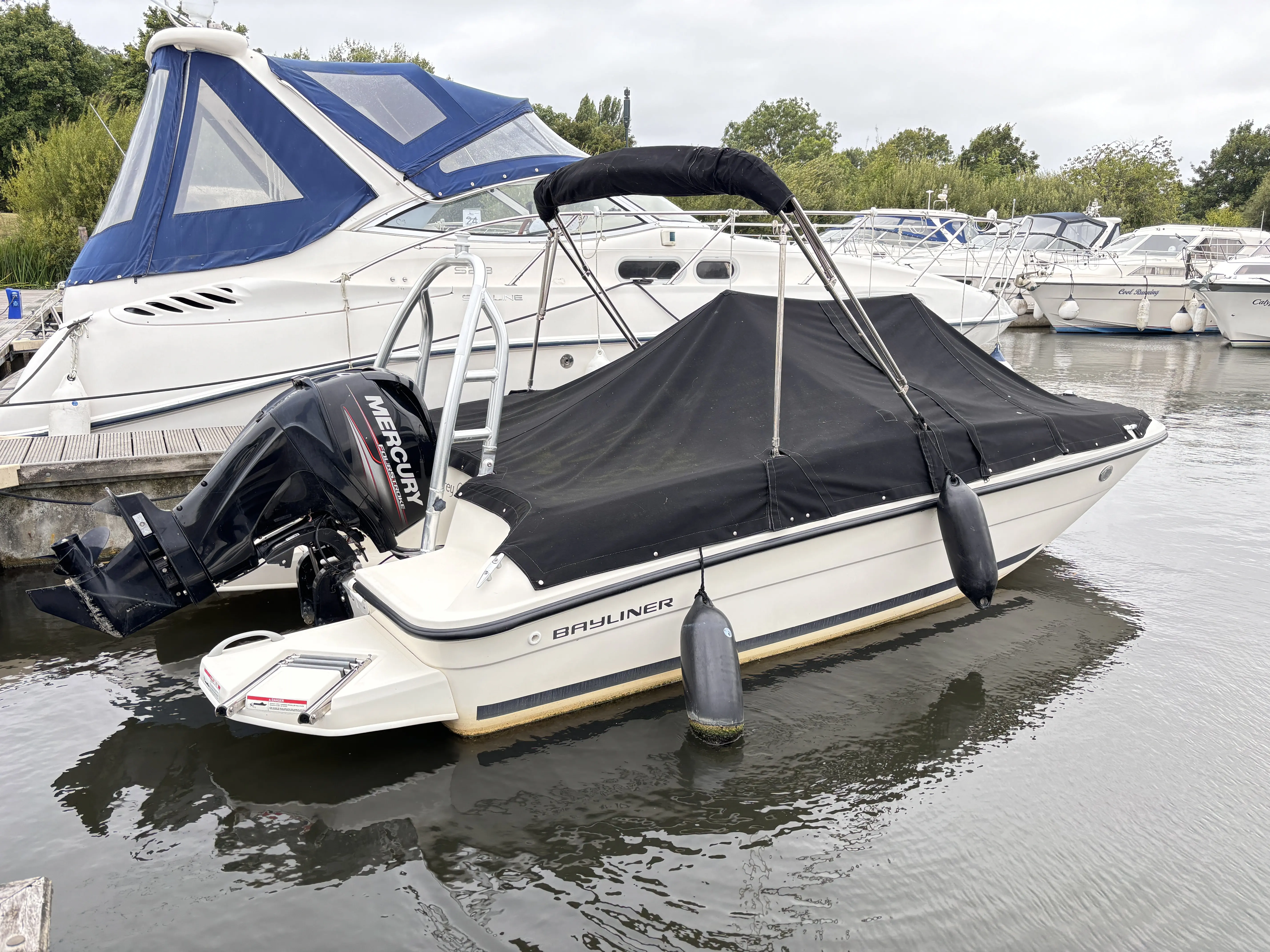 2018 Bayliner e5