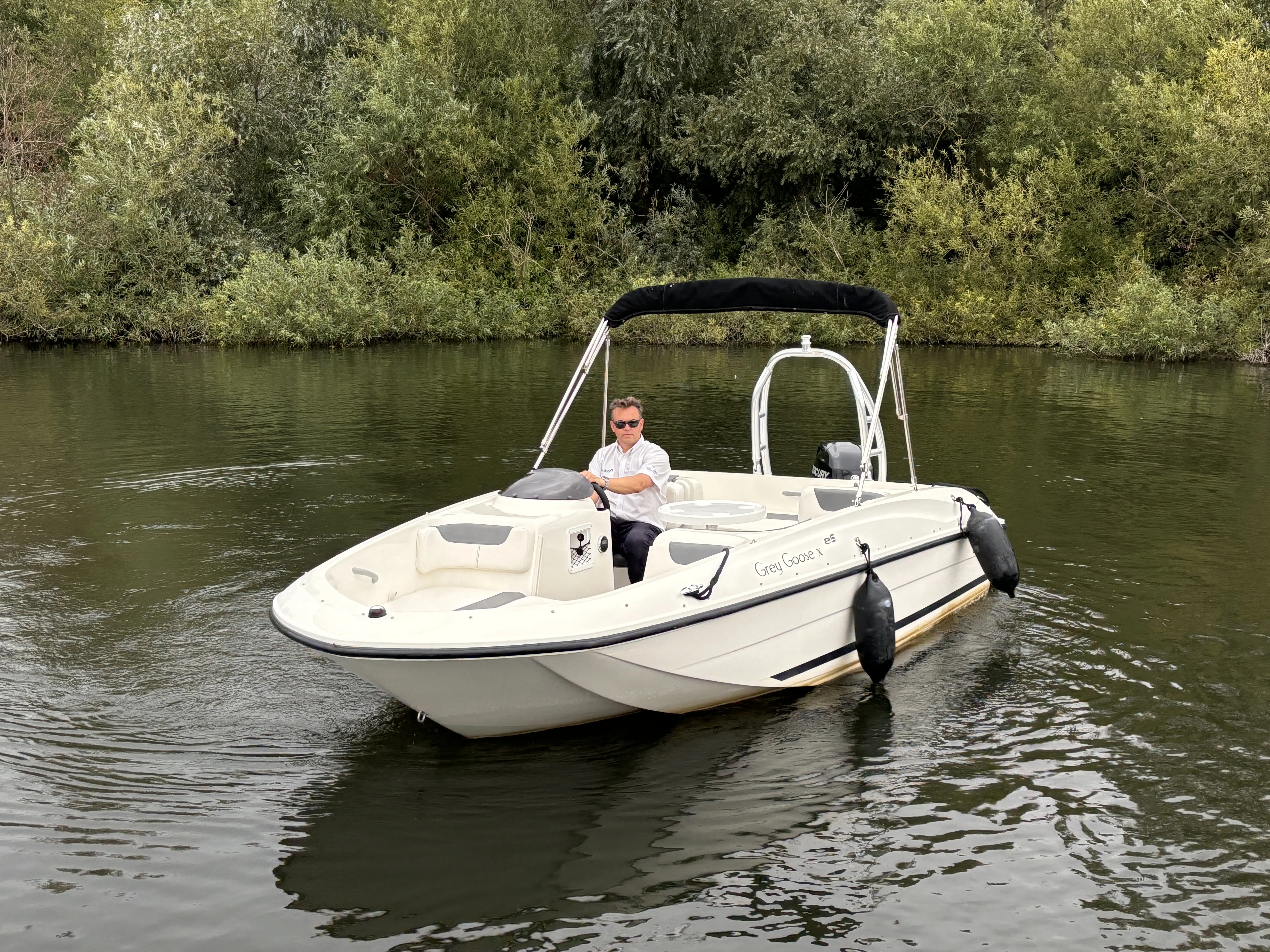 2018 Bayliner e5