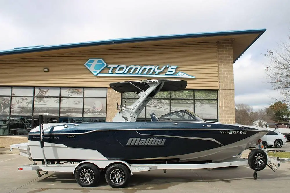 2021 Malibu wakesetter 25 lsv