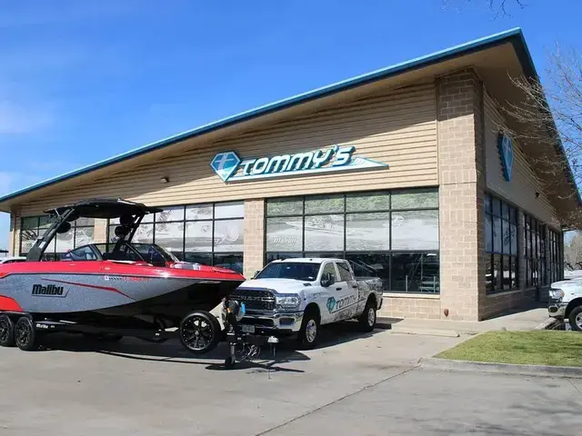 Malibu Wakesetter 25 LSV