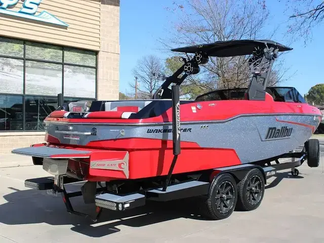 Malibu Wakesetter 25 LSV