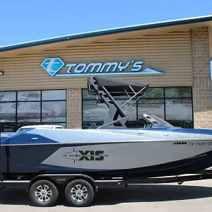 2018 Axis Boats T23