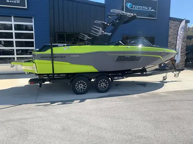 Malibu 23 LSV