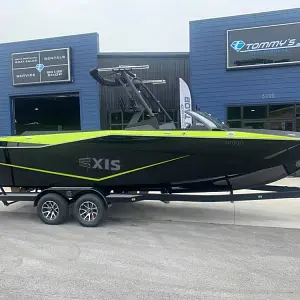 2023 Axis Boats T250