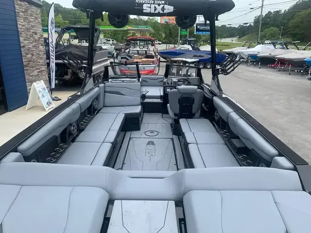 Axis Boats T250