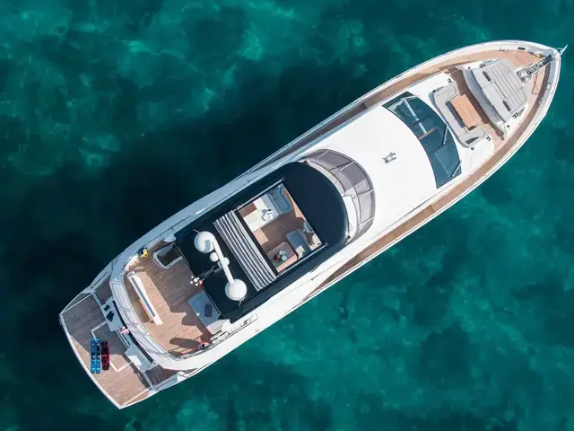 Sunseeker 86 Yacht