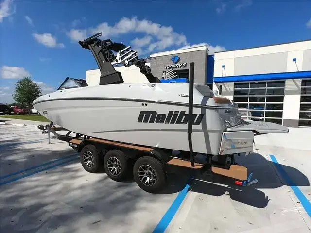 Malibu M235