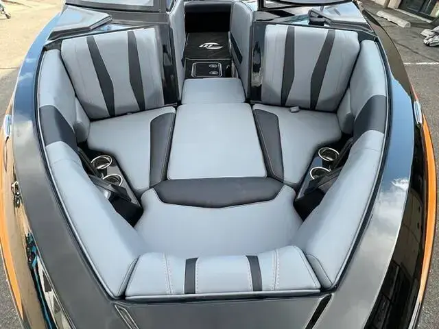 Malibu 22 lsv