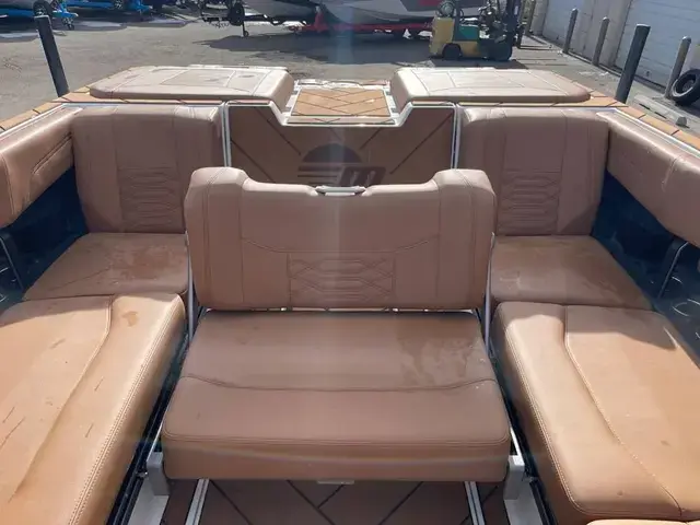 Malibu 25 LSV