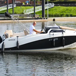 2020 Quicksilver Activ 555 Cabin