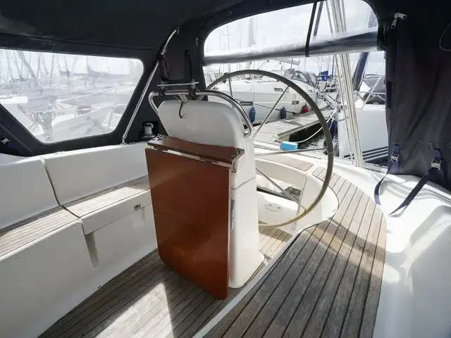 Bavaria 32