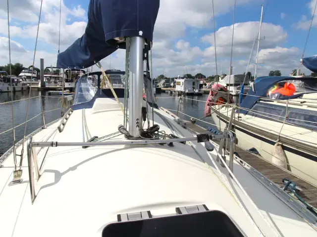 Hanse 301