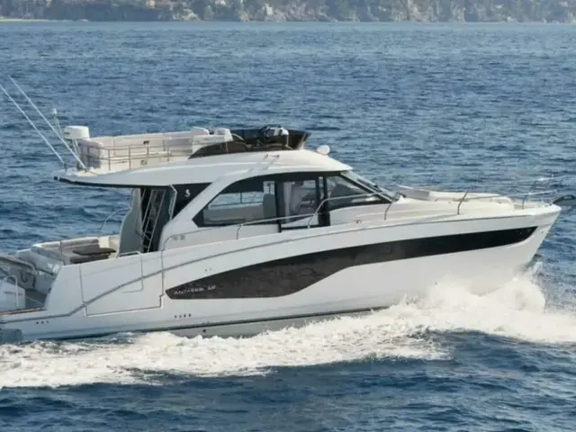 Beneteau Antares 12