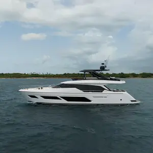 2023 Ferretti Yachts 72