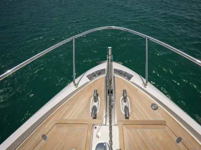 Ferretti Yachts 72