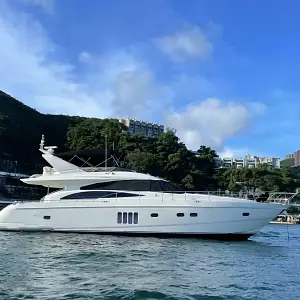 2006 Princess 67 Flybridge