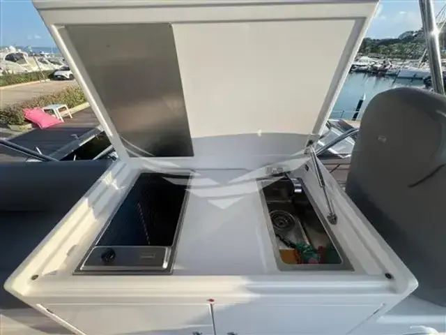 Ferretti Yachts 500