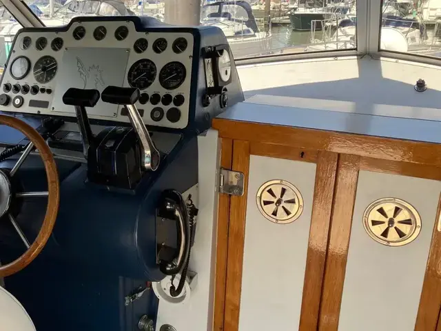 Triana Boats Tantarella 35 Aft Cockpit