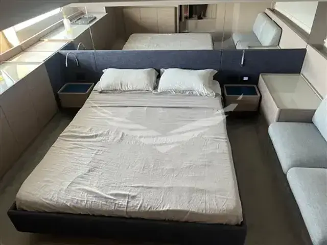 Ferretti Yachts 500