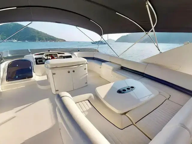 Princess 67 Flybridge