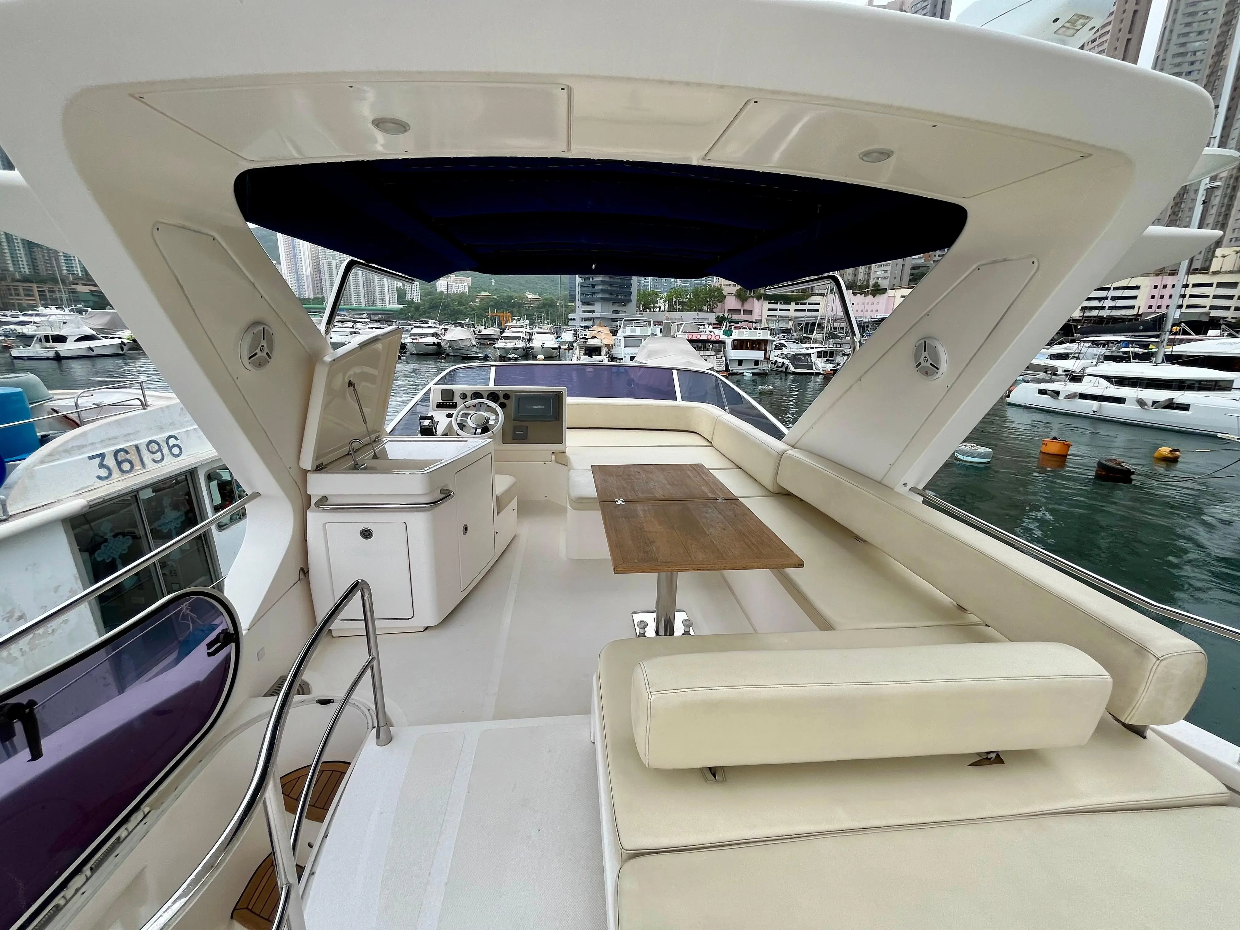 2011 Azimut 53 fly