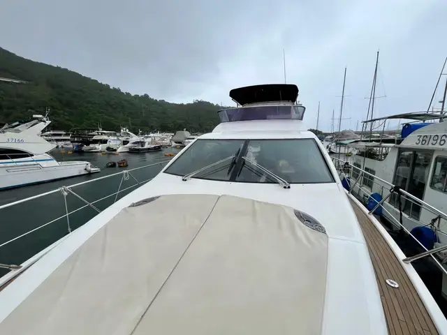 Azimut 53 Fly