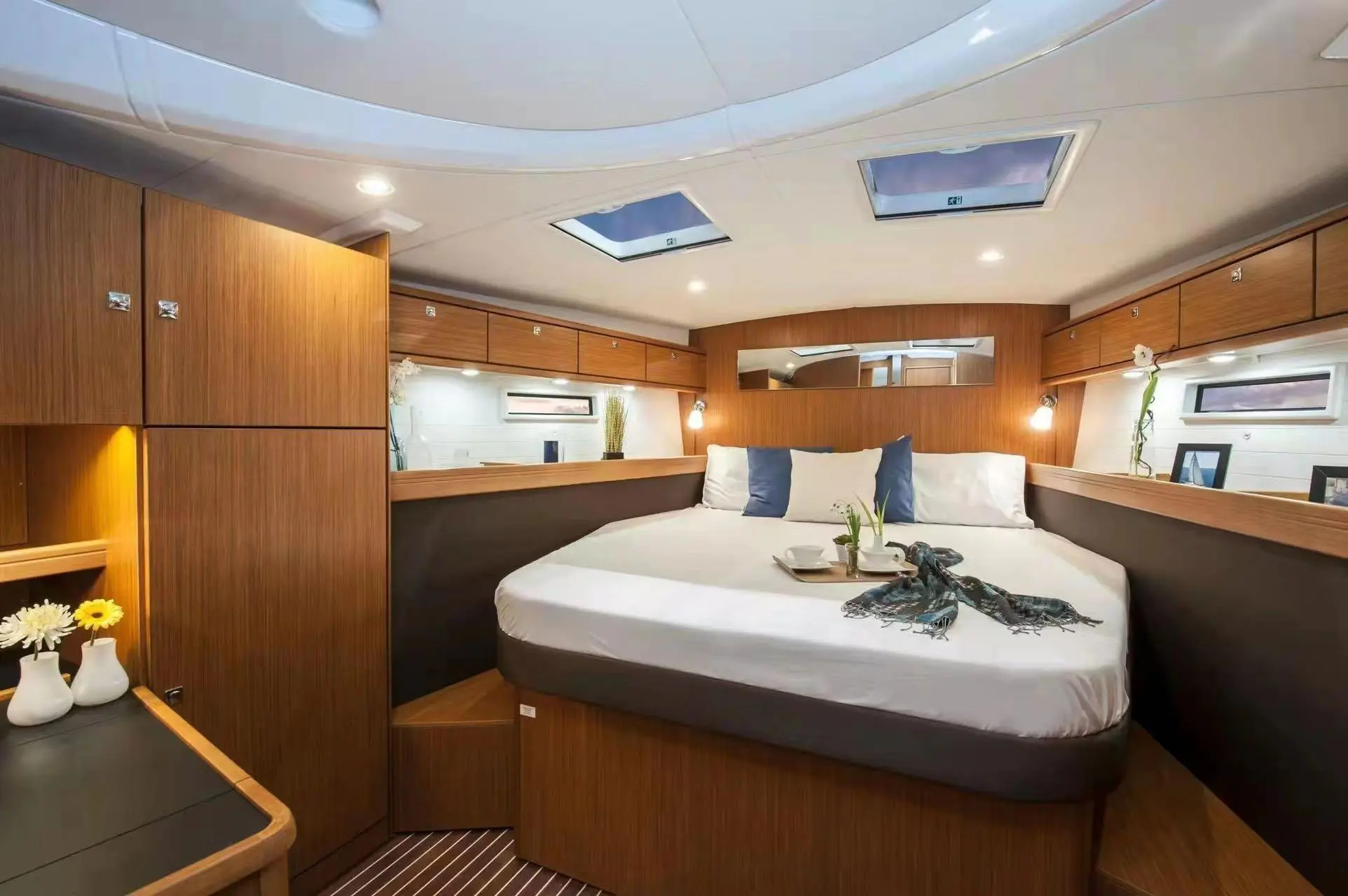 2015 Bavaria cruiser56