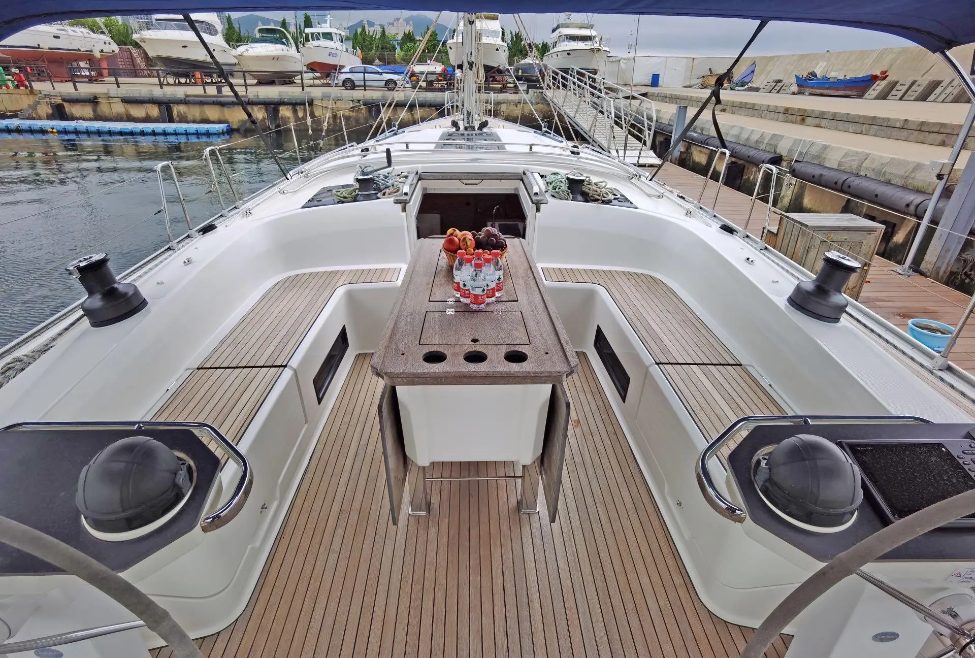 2015 Bavaria cruiser56