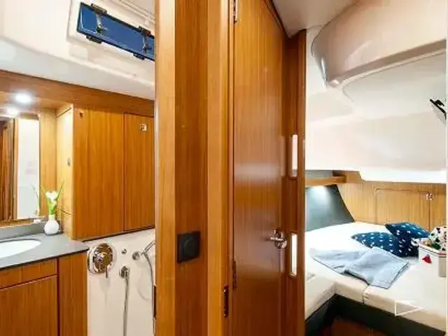 Bavaria Cruiser56