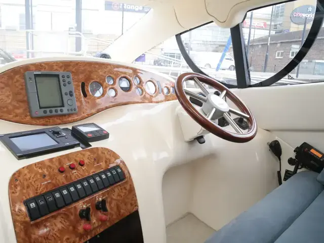 Azimut 42