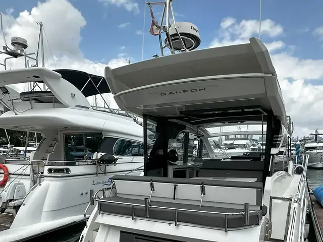 Galeon 425 HTS