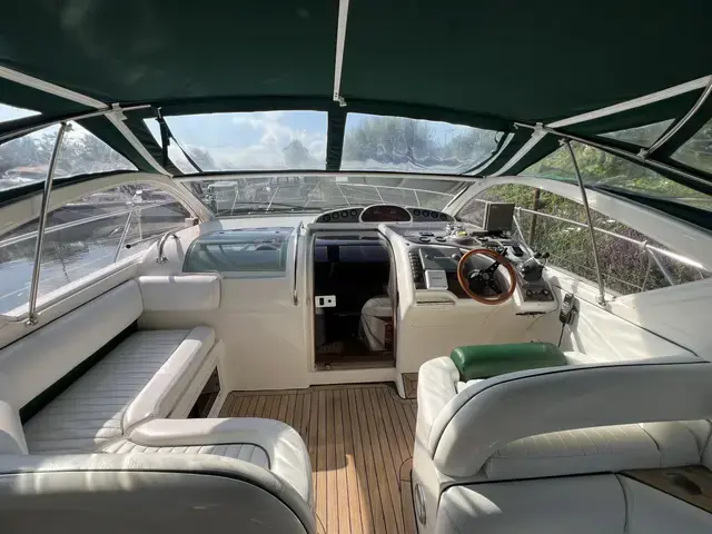 Fairline Targa 37