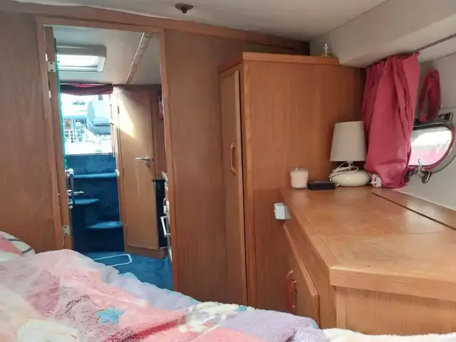 Fairline Targa  Touring 33