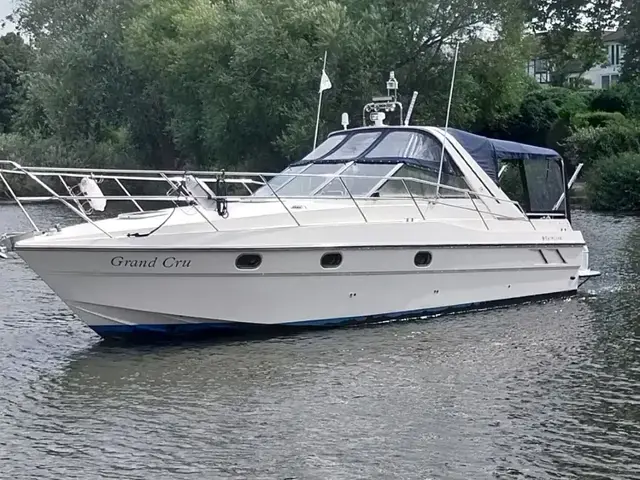 Fairline Targa  Touring 33