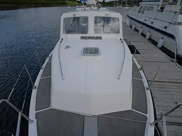 Crown Fletcher 32