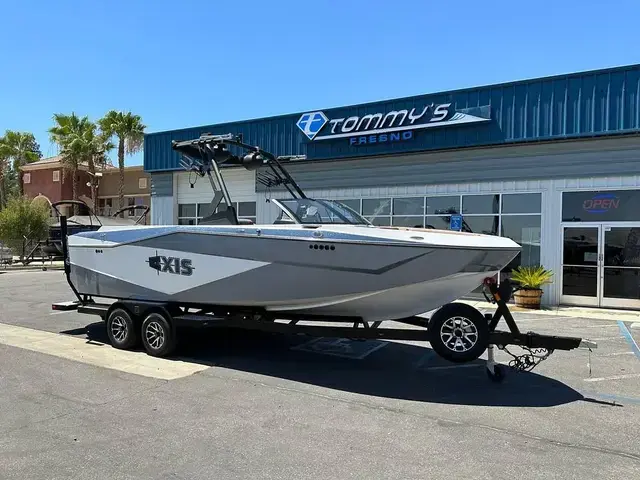 Axis Boats T250