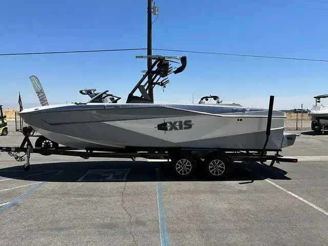 Axis Boats T250