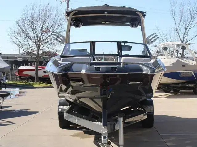 Malibu WAKESETTER 24 MXZ