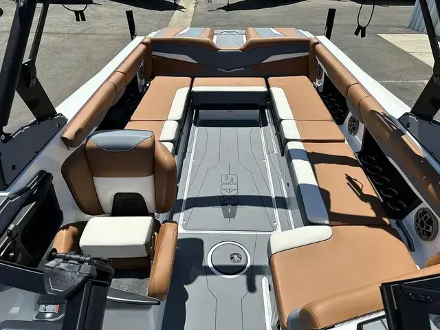 Axis Boats T250