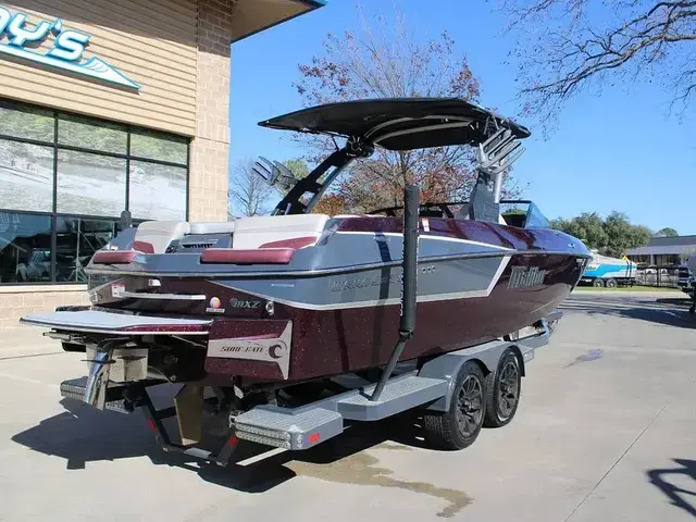 Malibu WAKESETTER 24 MXZ