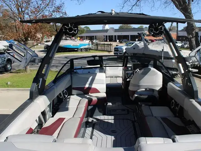 Malibu WAKESETTER 24 MXZ