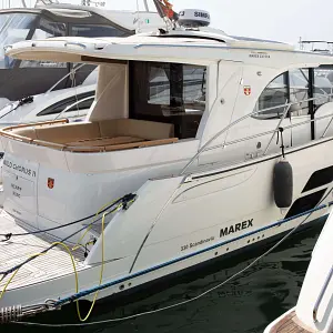 2022 Marex Boats 330 Scandinavia