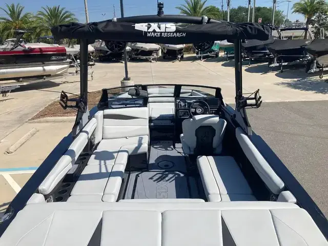 Axis Boats A225